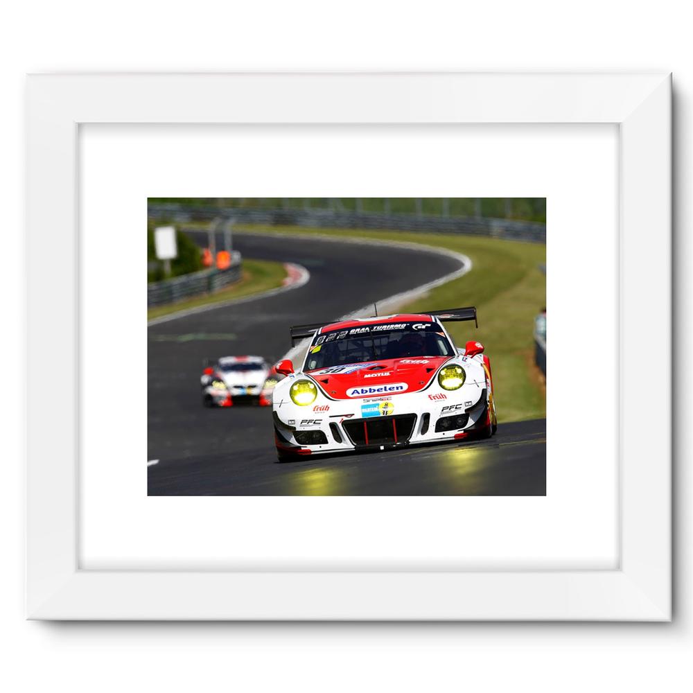 30 Frikadelli Racing Team, Porsche 991 | Motorstore Gallery